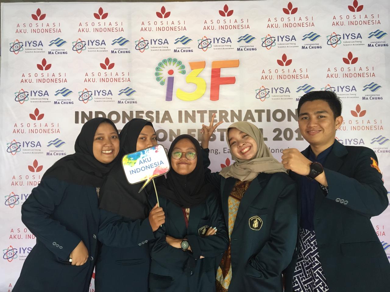 Mahasiswa UB Ciptakan Masker Mulut dari Kokon Ulat Sutera
