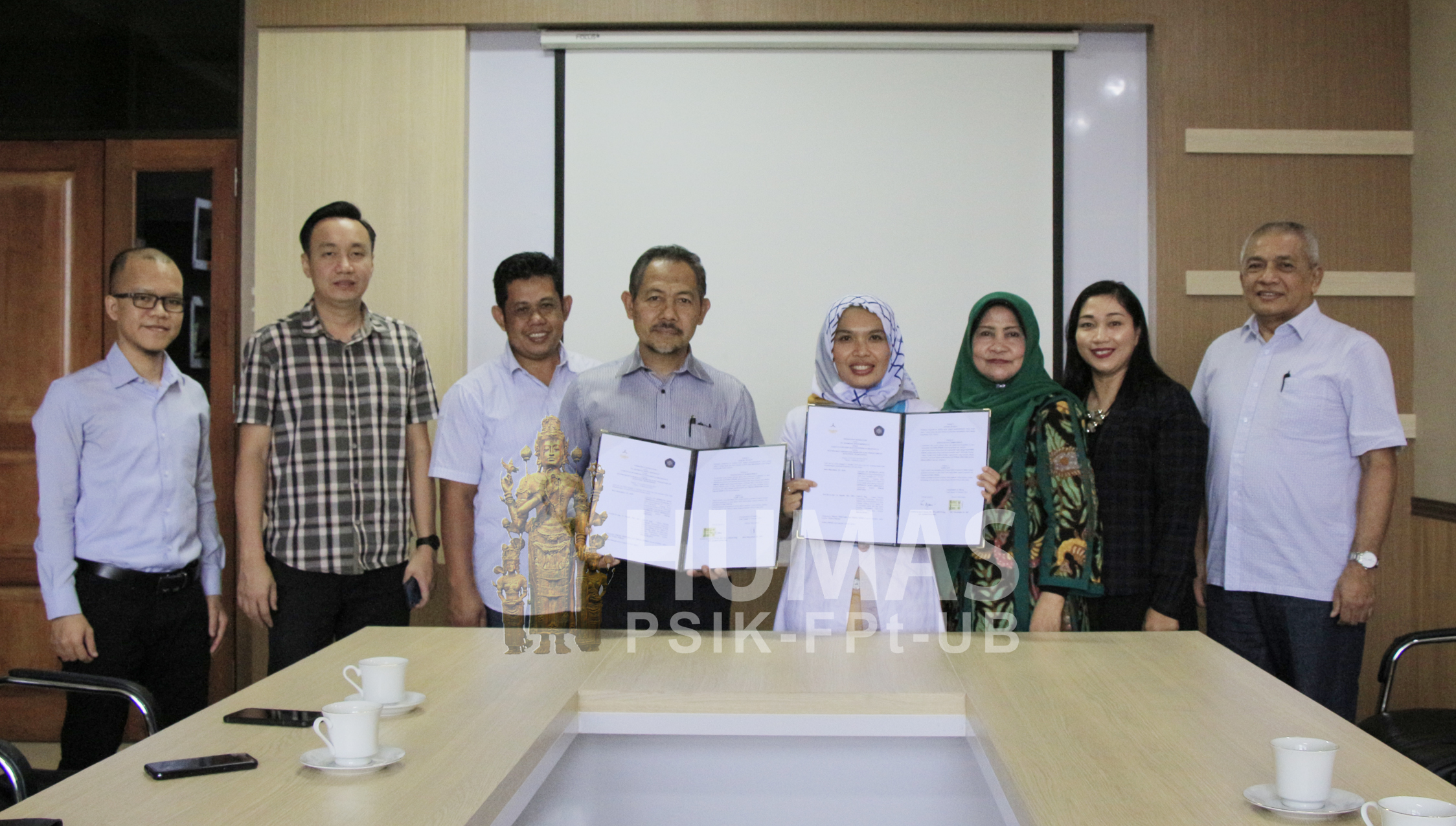 Wujudkan Scientific Beekeeping PT. Kembang Joyo Sriwijaya Gandeng Fapet UB