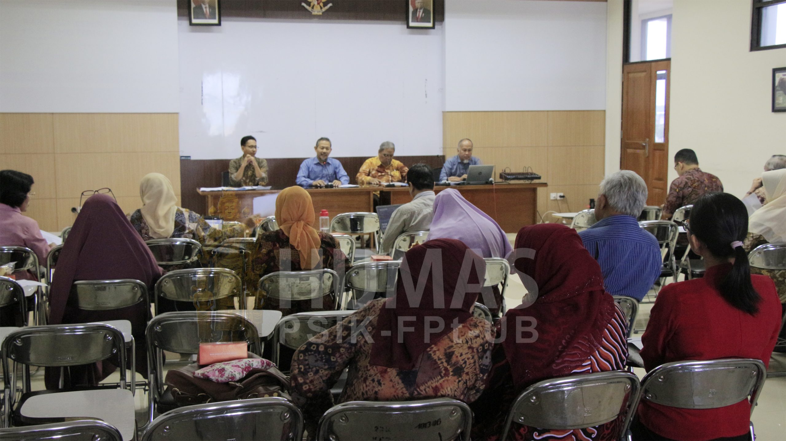 Siapkan Perkuliahan Semester Genap TA. 2019/2020 Program Pascasarjana Adakan Rapat