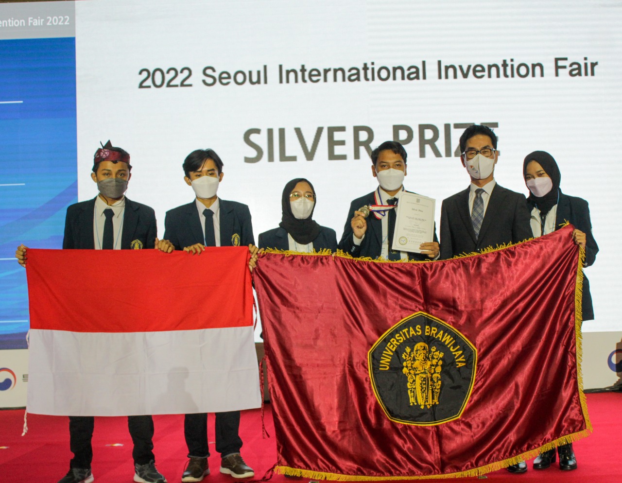Processing Moringa into Herbal Tea UB Students Win Awards in Seoul, South Korea Students