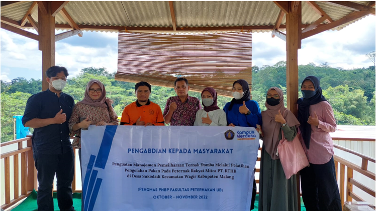 Tim Dosen Minat Nutrisi Pakan Ternak Lakukan Kolaborasi Penelitian dan Pengabdian Kepada Masyarakat dengan PT. KTHR Indonesia