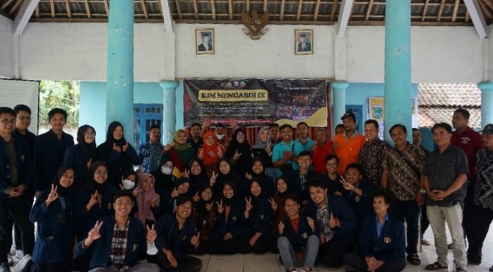 KIM Serving IX: Socializing Diseases, AI Management, and Yogurt Processing in Wonoagung Village, Malang Regency