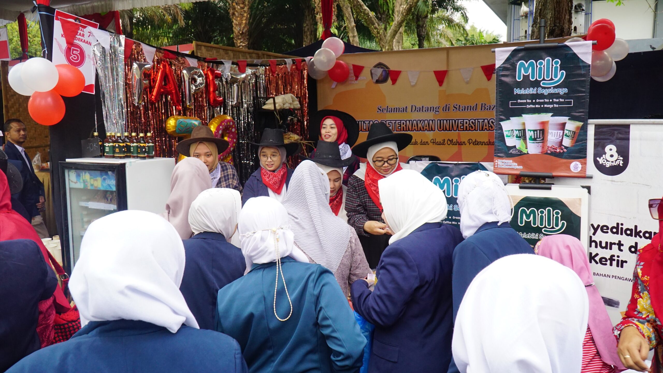 Cowboy Fapet Enlivens the 78th Anniversary Celebration of the Republic of Indonesia Bazaar